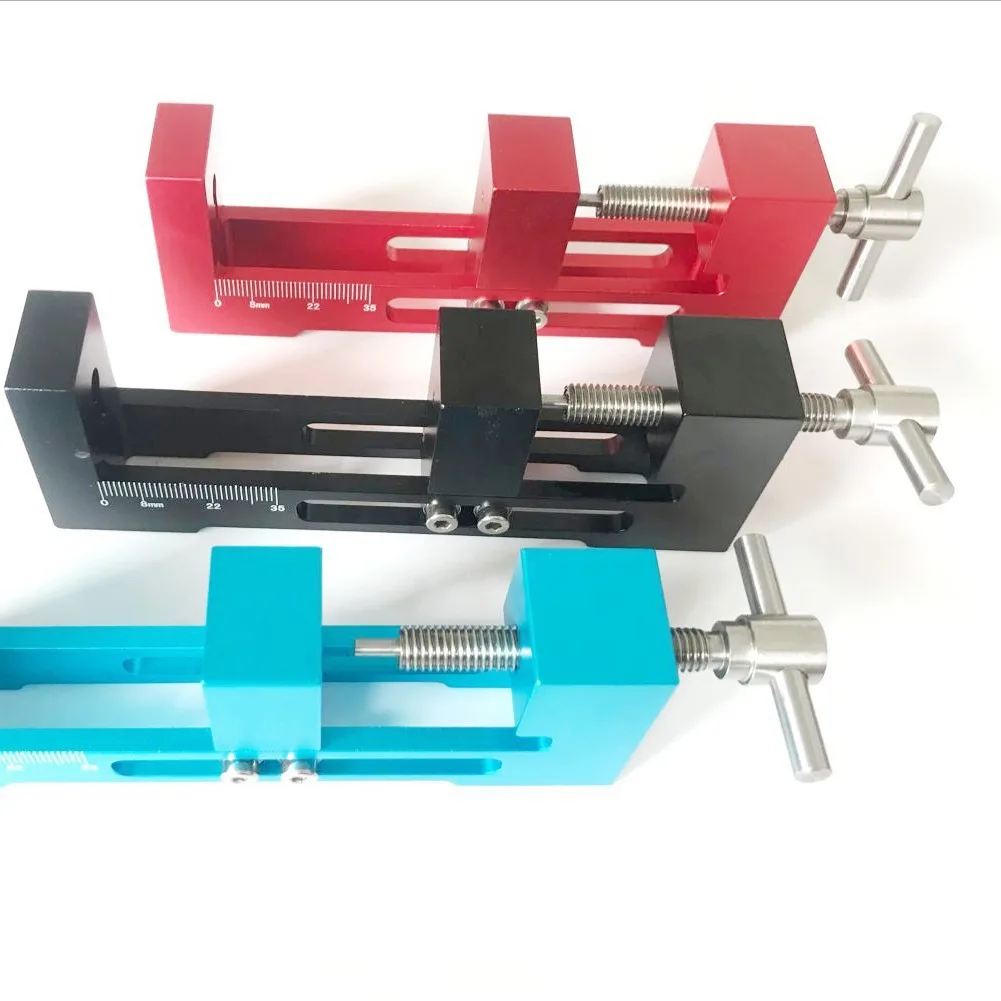 4WD, simple model, tire mounting device, tire mounting device, fine enough, easy installation, spot.