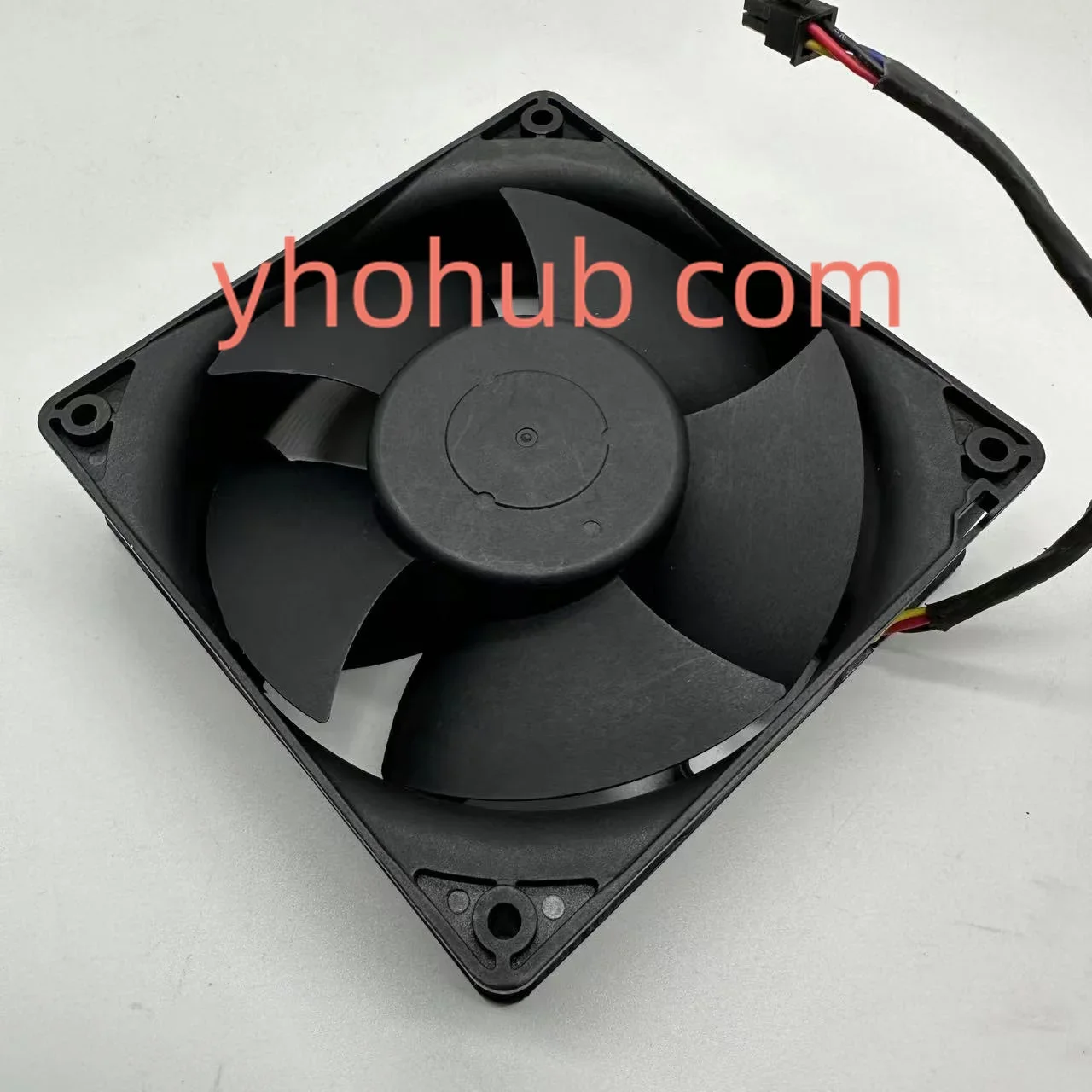 SNOW FAN YY12038M12B DC 12V 5A 120x120x38mm 4-Wire Server Square Fan