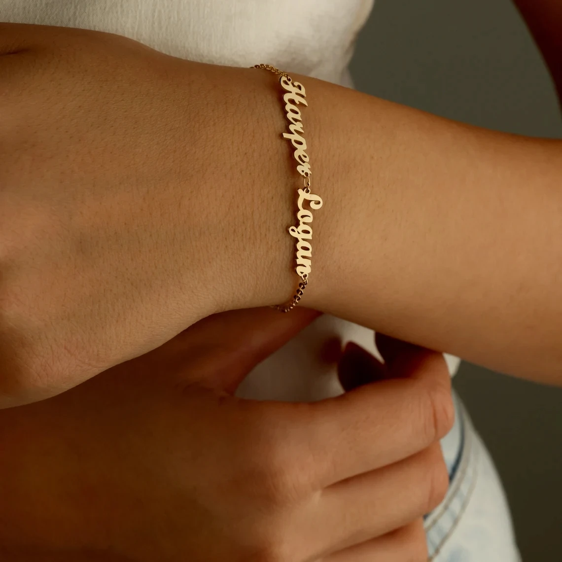 Custom Baby Names Bracelet for Women Stainless Steel Personlized Two Nameplate Hollow Heart Bracelet Mom Christmas Jewelry Gift