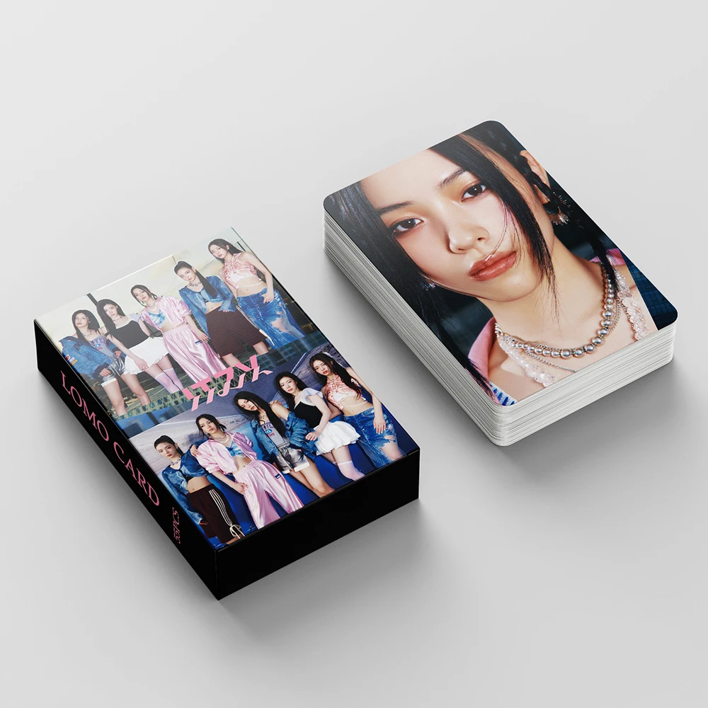 Imagem -04 - Kpop Itzy Lomo Cartões Melhores Amigos para Sempre Temporada de Saudação Álbum de Fotos Cartões Photocard Cartão Postal Fotos Fãs Presente