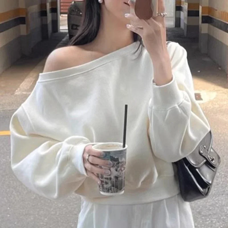 Korejpaa Spring French Style Hoodies Women Diagonal Collar Irregular Off Shoulder Versatile Long Sleeve Top Sweatshirt Outwear