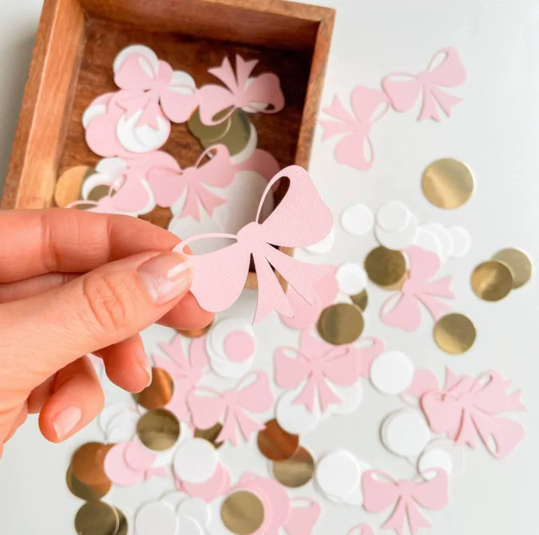100 Stück rosa Schleife Thema Papier Konfetti Prinzessin Mädchen Geschenkbox Tischstreuer für Kinder Geburtstag Babyparty Hochzeit Party Dekoration