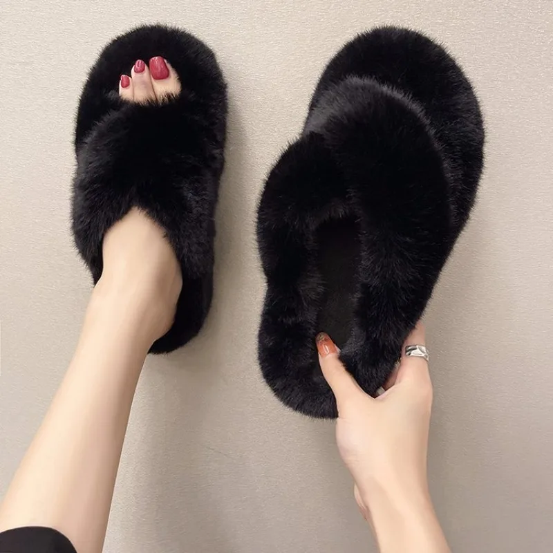 2024 Autumn/Winter New Women's Plush Slippers Comfortable, Warm, Anti slip Home Slippers Plush Flat Shoes