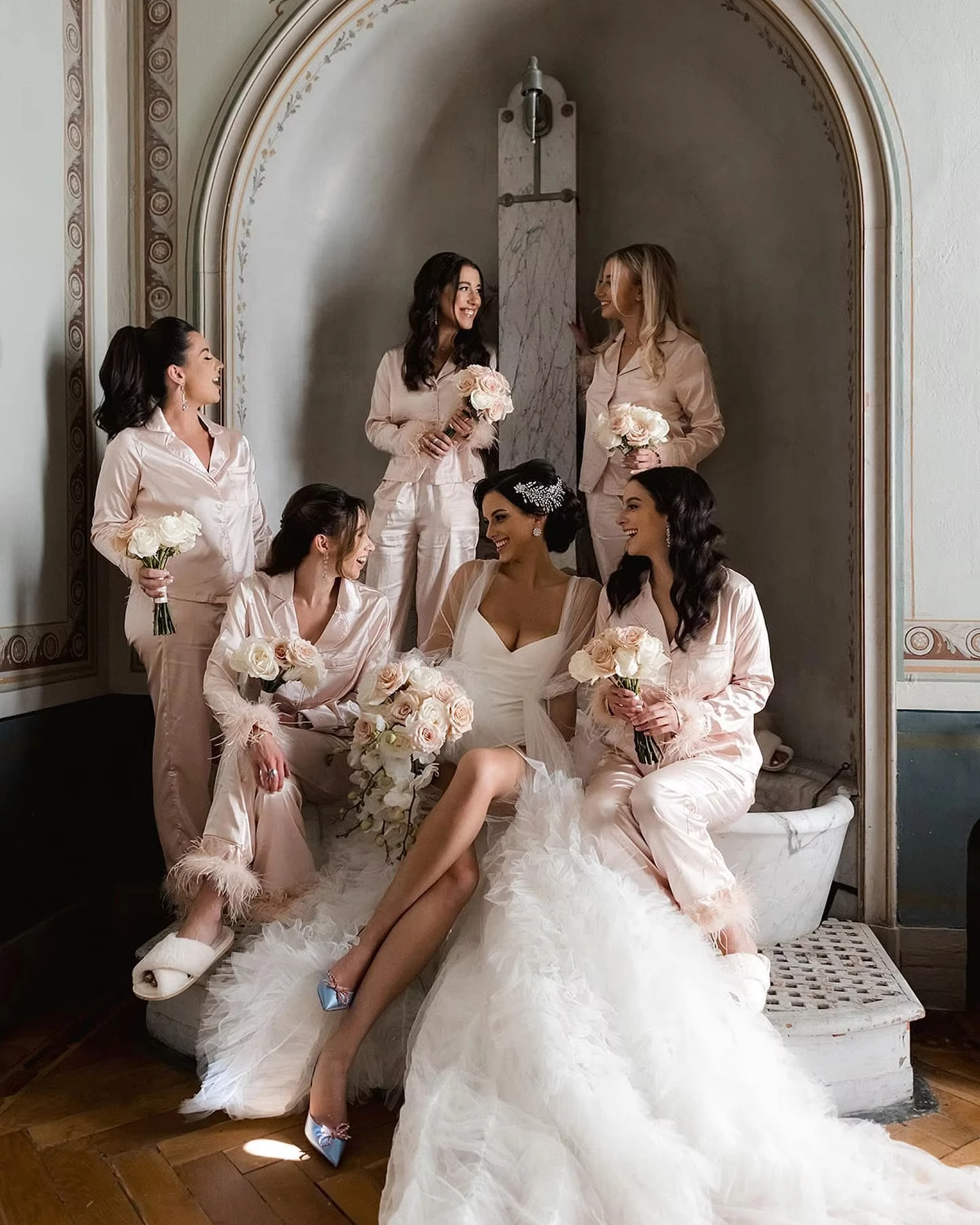 White Women Evening Dresses Pregnant Robe Wedding Prom Dress for Photo Shoot Ruffles Tulle Bridal Boudoir Sleepwear Nightwear view 2
