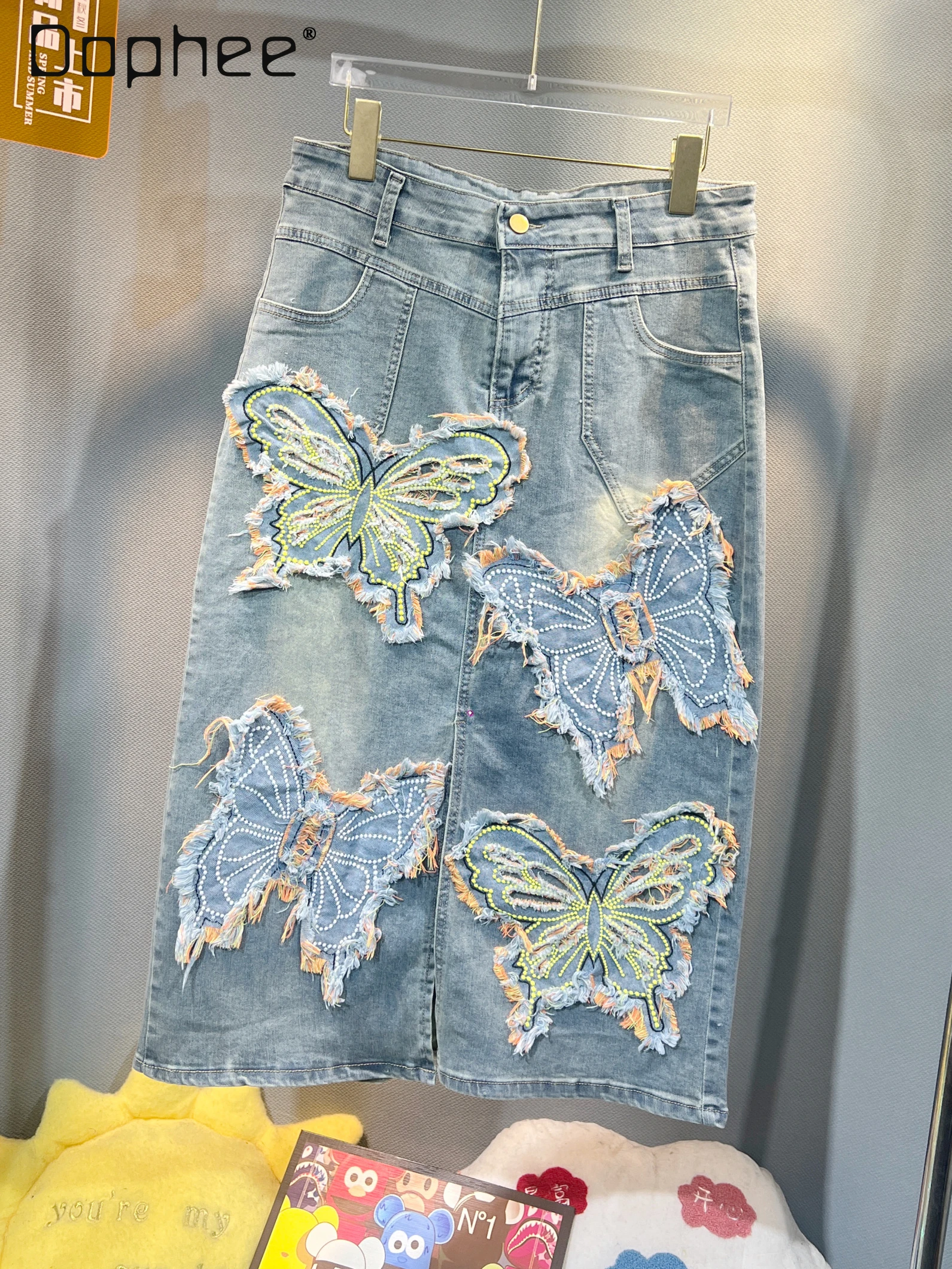 Fashion Butterfly Embroidered Frayed Hem Denim Skirt for Women 2024 Summer New Retro High Waist Slimming Mid-Length Hip Skirt