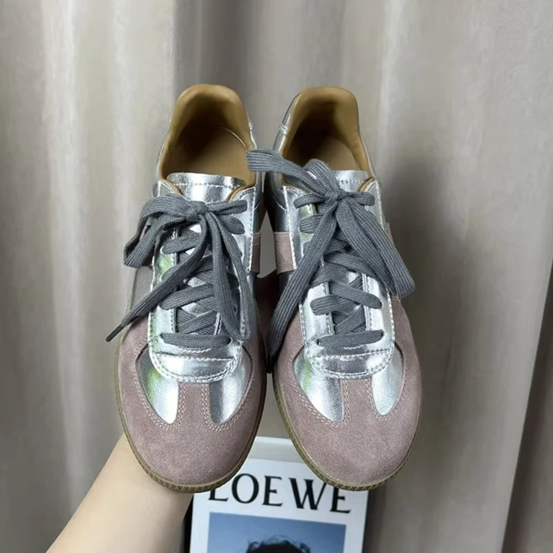 Lace Up Casual Flats Sneakers Women Sport Shoes Designer 2024 New Walking Running Shoes Loafers Summer Travel Zapatillas Femme