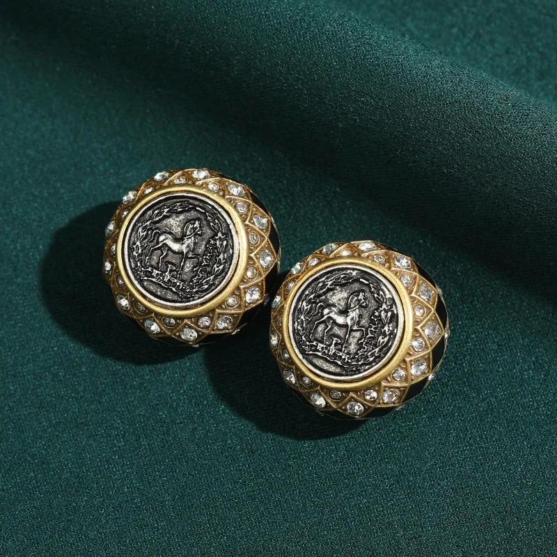 

Vintage Warhorse Coin Drip Earring White Gold Color Woman Trend Anniversary Festival Gift For Friends Luxury Jewelry 2026 New