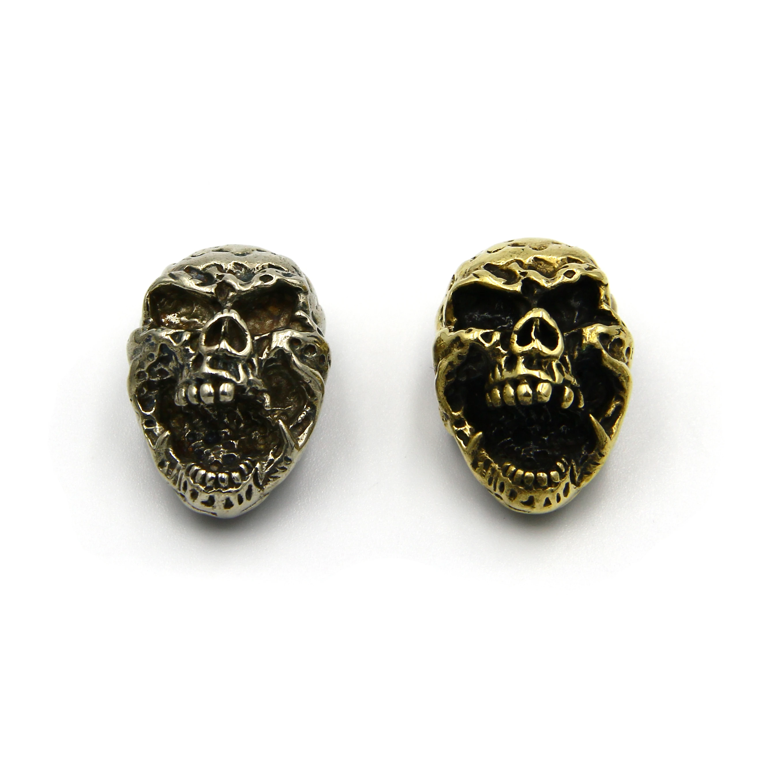 

Horrible Skull Head Concho Rivets Leather Embellishment Screw Button