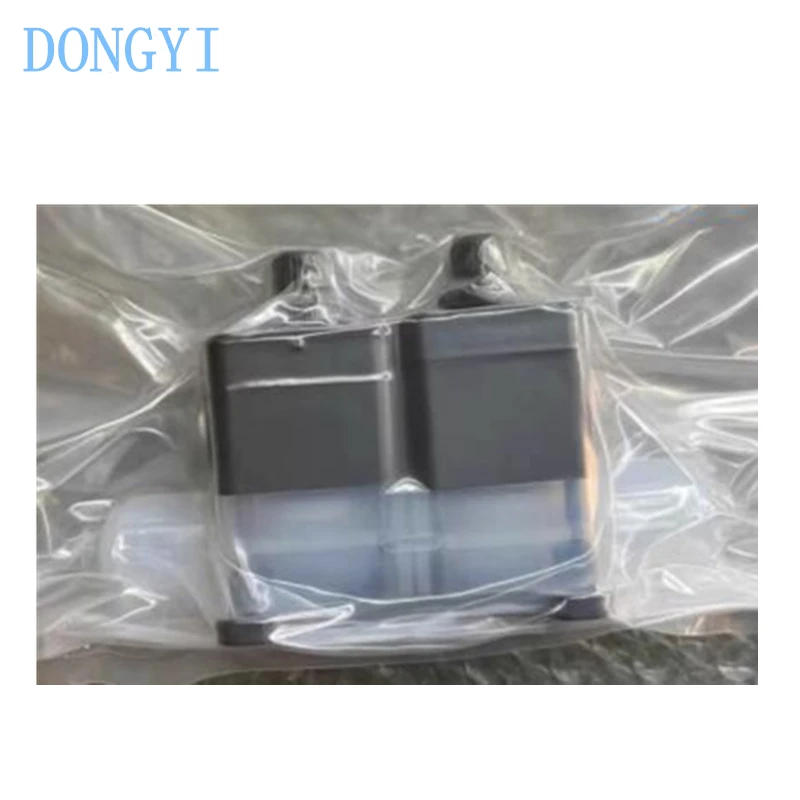 High Purity Chemical Liquid Valve Air Operated LVC LVC23-S06 LVC23U-S04 LVC23U-S06 LVC23U-S07 LVC23U-S0604