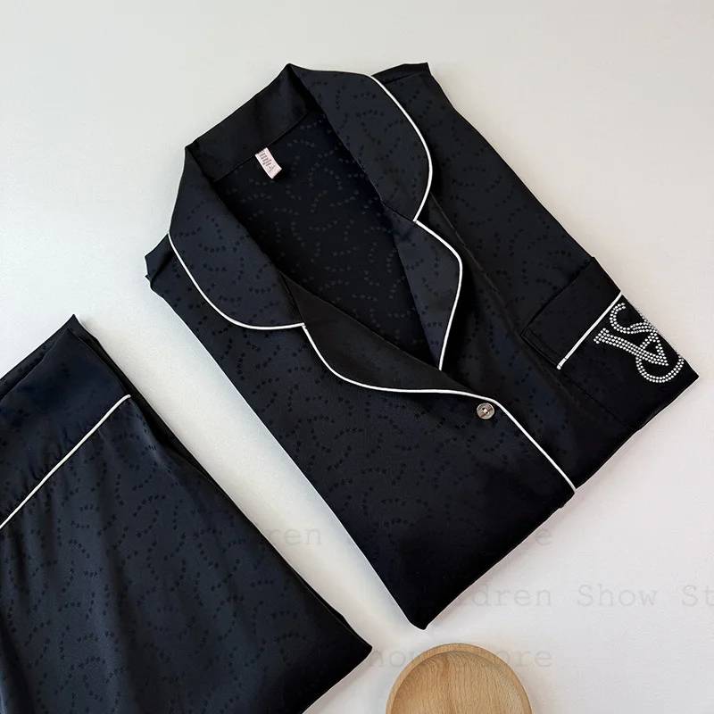 أطقم بيجامات بأكمام قصيرة ملابس نوم نسائية من قماش الجاكار ملابس منزلية صيفية جديدة ملابس منزلية فضفاضة بيجاما موهير فاخرة من قطعتين ملابس داخلية