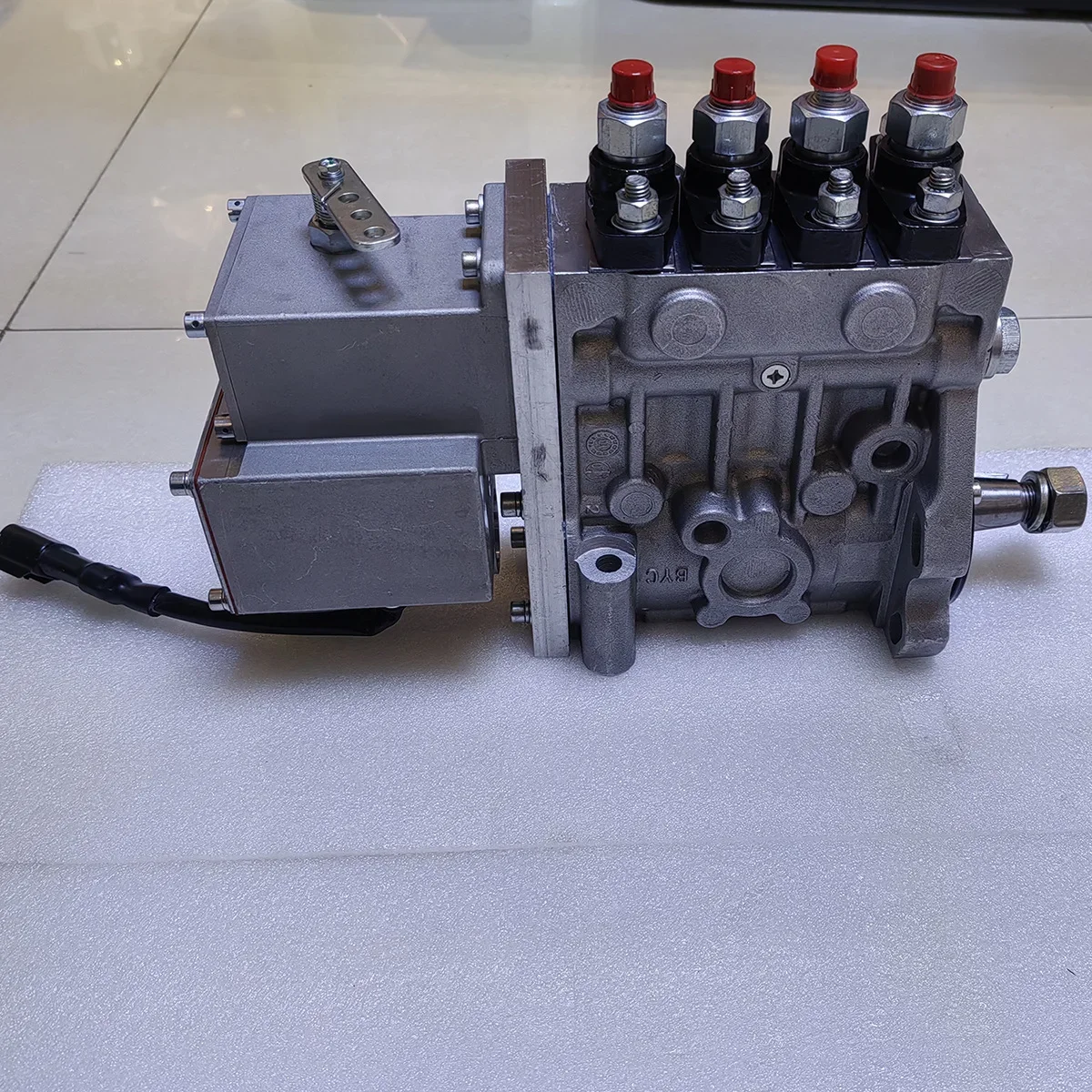 

C4990062 Fuel pump for Dongfeng Cummins 4BTA3.9-G2 engine generator set 4990062