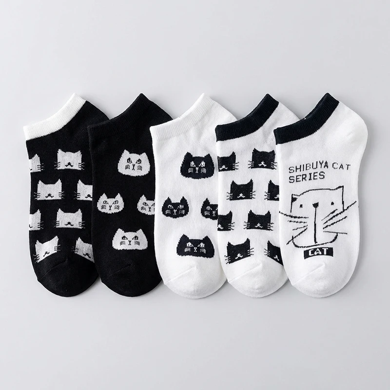 5 Pairs Women Socks Black White Colors Cute Cartoon Cat Short Socks Girls Kawaii Breathable Casual Ankle Socks Calcetines Mujer