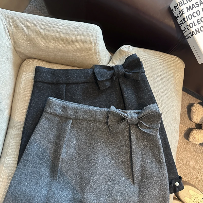 High-Waisted A-Line Tweed Mini Skirt with Pearl and Lace Details