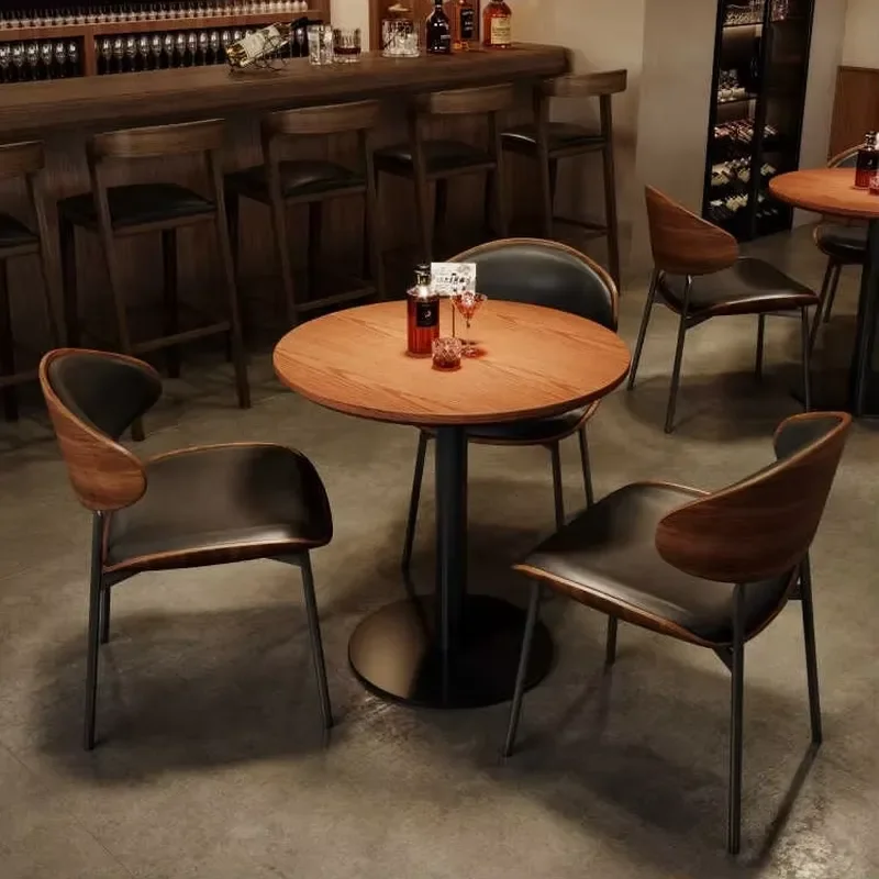 Customized Modern Vintage American Style Solid Wood Dining Table and Chair Set with Metal Frame for Commercial Bar Restaurant