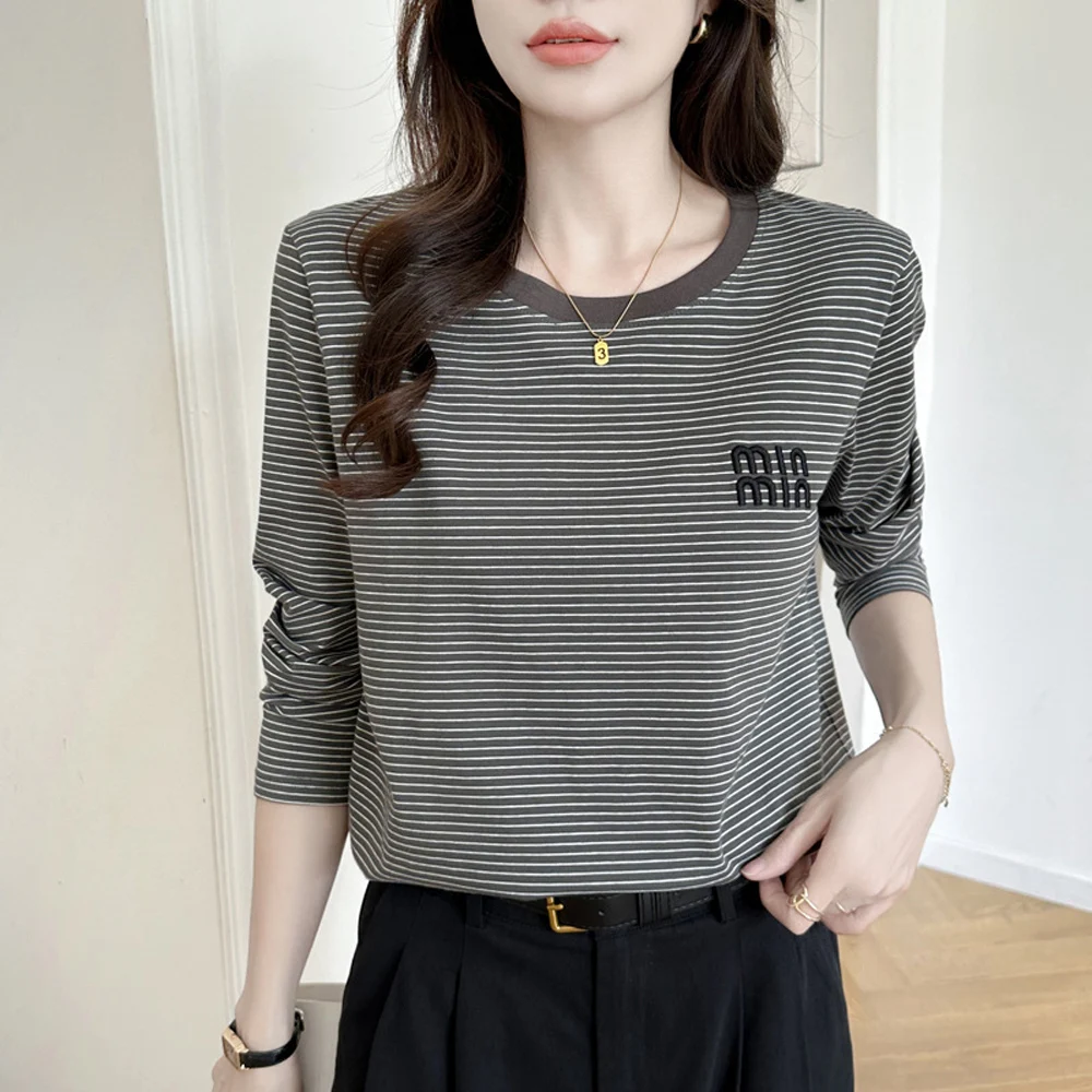 

European style gray striped long sleeved T-shirt for women's autumn new high-end cotton fashion plus loose round neck casual top
