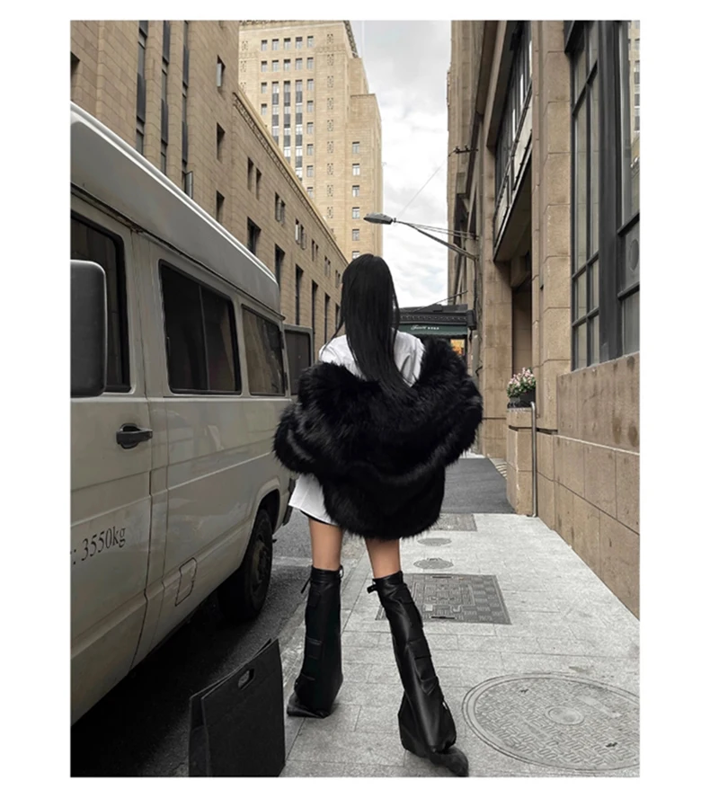 Lautaro Winter Cool Oversized Casual Soft Thick Warm Black Hariy Shaggy Faux Fur Coat Women Turn-down Collar Fluffy Jacket 2023