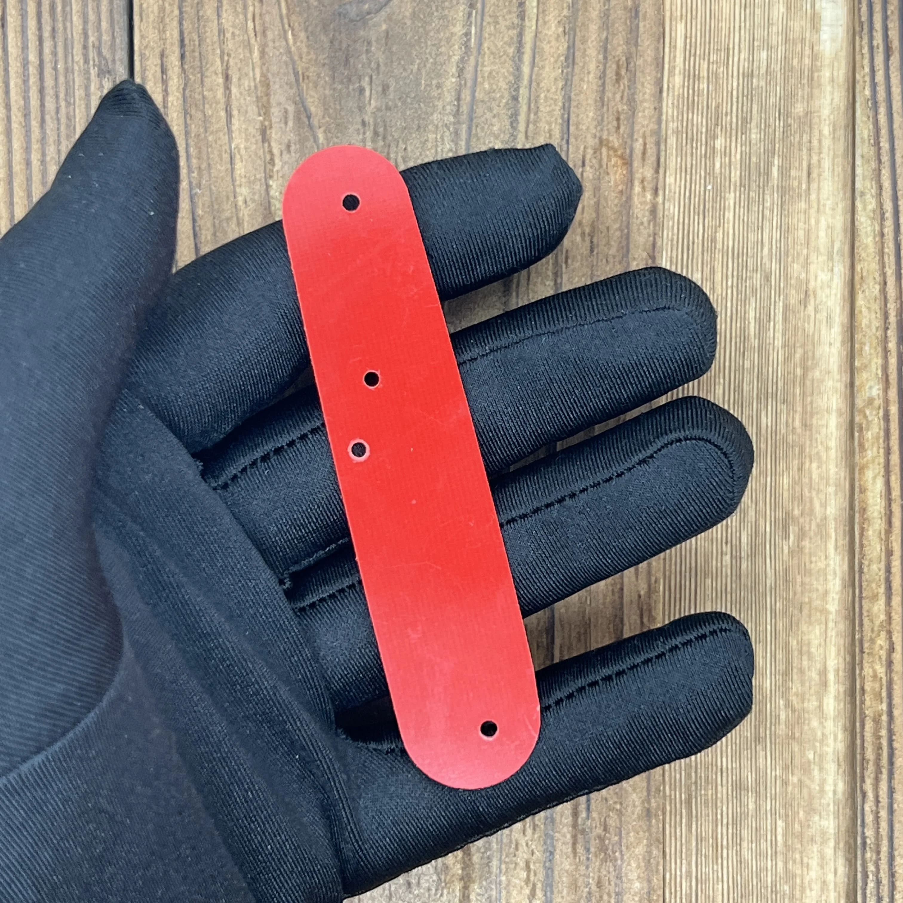 4 Style Red G10 Lin… - image