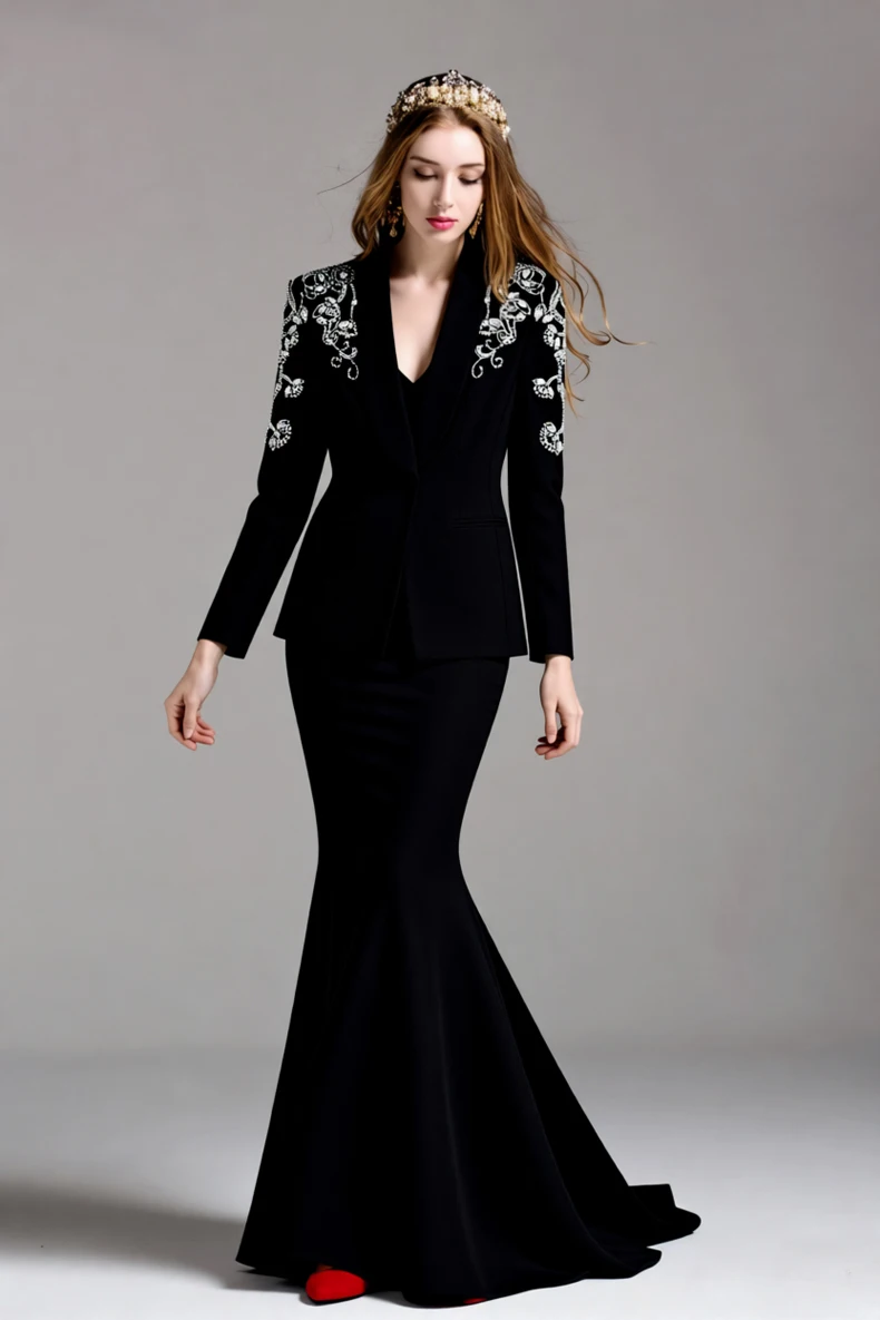 Zweiteiliges Damen-Set, schwarz bestickter Blazer und Meerjungfrauenrock, eleganter Langarmanzug mit Schulterperlen und Seitenschlitz