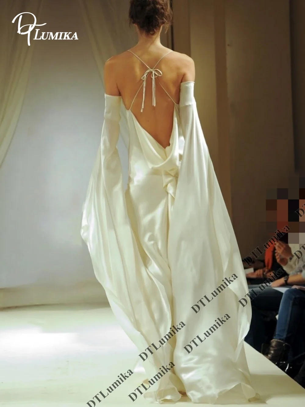 Rückenfreies Abendkleid aus Satin mit Wasserfallausschnitt, Spaghettiträgern und Cape-Ärmeln – Elegantes Maxikleid für Damen für formelle Anlässe, Partys, Abschlussbälle und Hochzeitsgäste