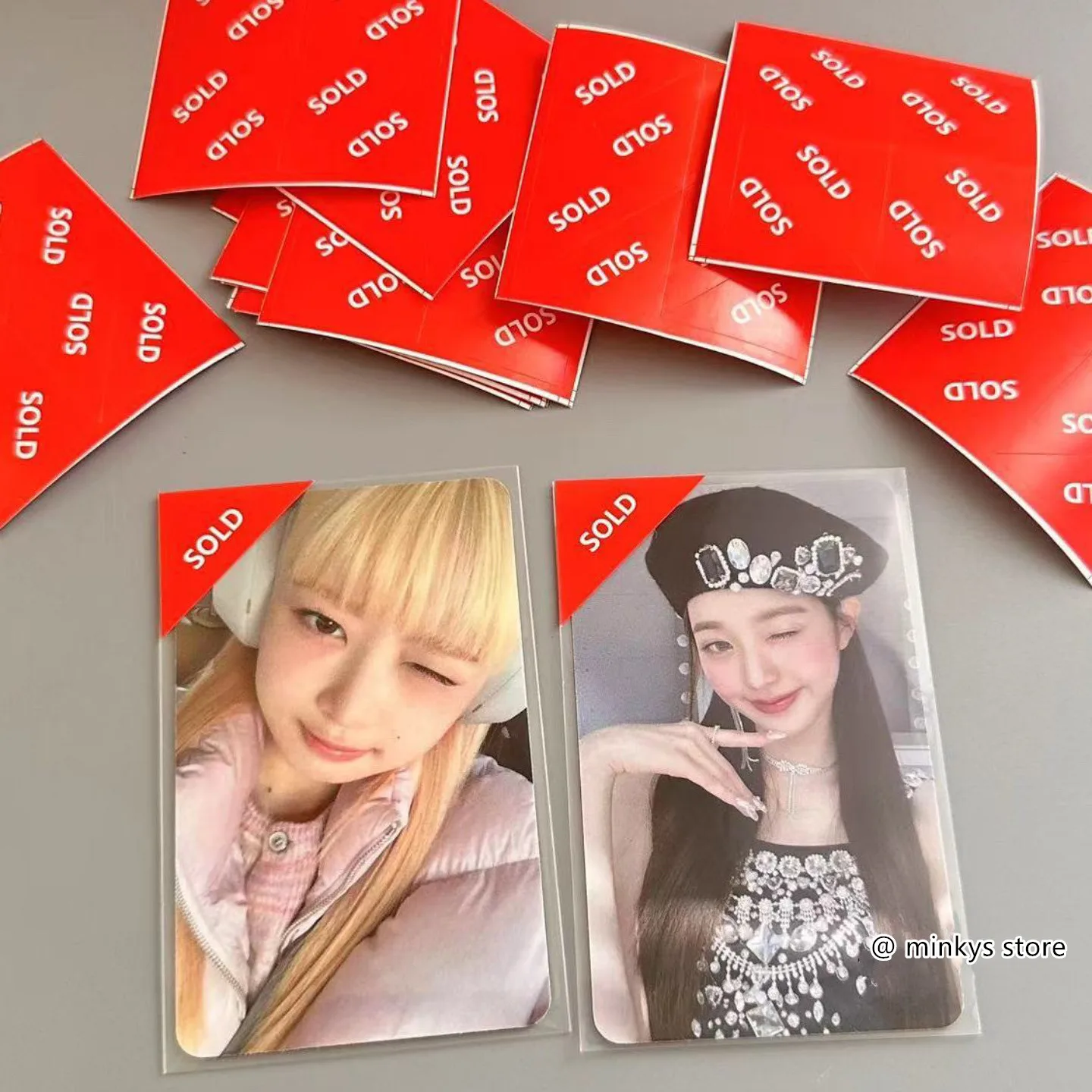 MINKYS 20pcs/lot Kawaii Red Sold Label Stickers Kpop Photocards Letter Label Decorative Sticker Confetti Stationery