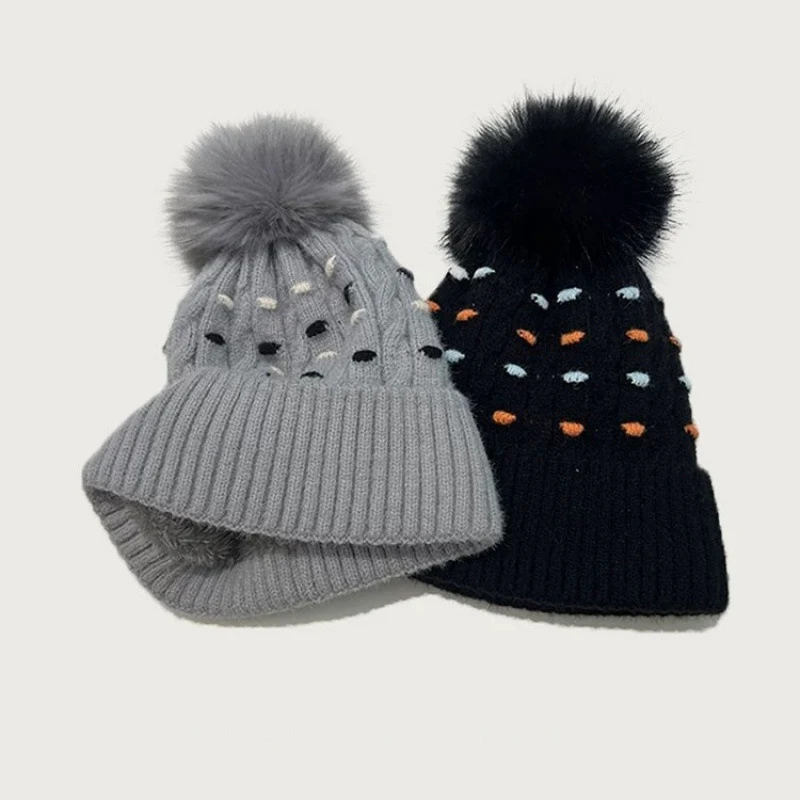 

New Velvet Knitted Hat For Girls, Winter Warm And Thick Knitted Hat, Outdoor Cycling Hoodie, Hairball Ski Hat