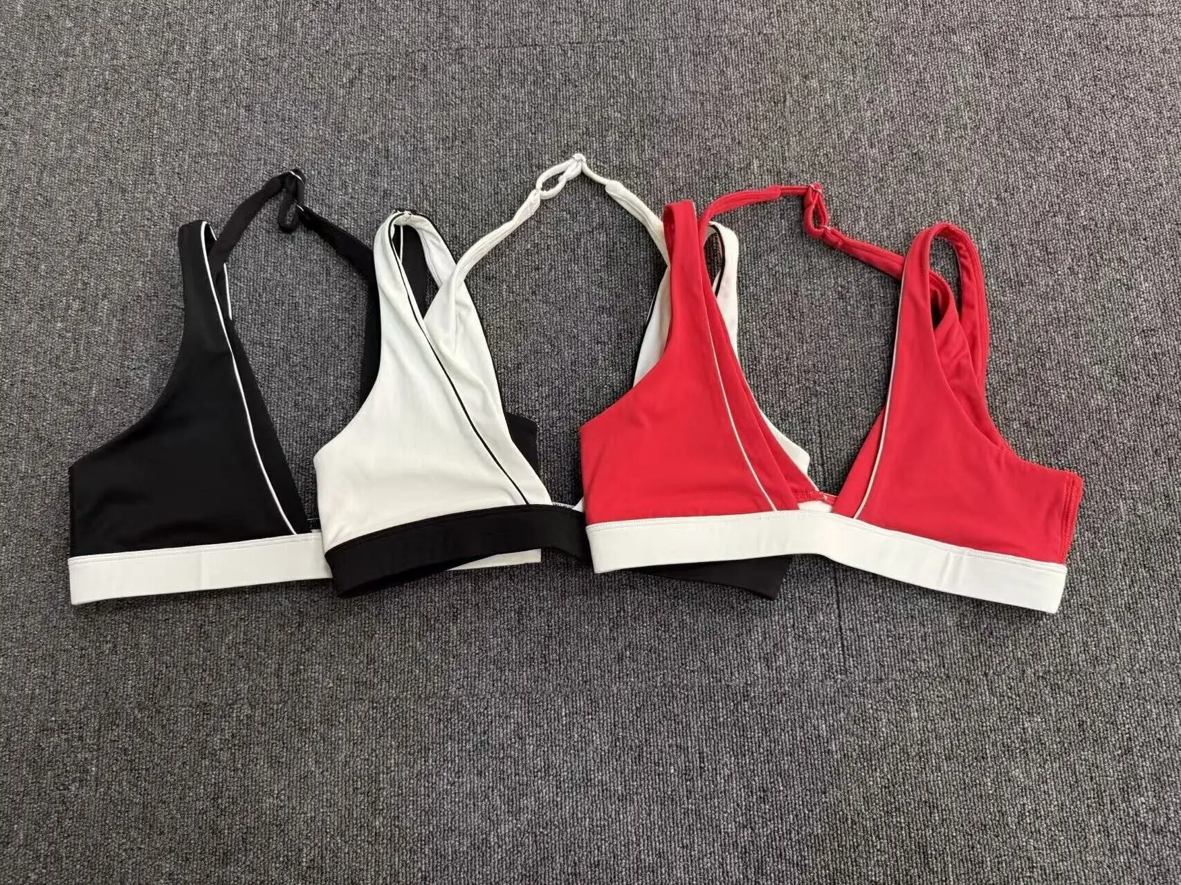 Gym Workout Corset Color Block Halter Women's Yoga Bras Beautiful Back Tight Sports Bra Fitness Running Casual Wear Top NO Cups image 4