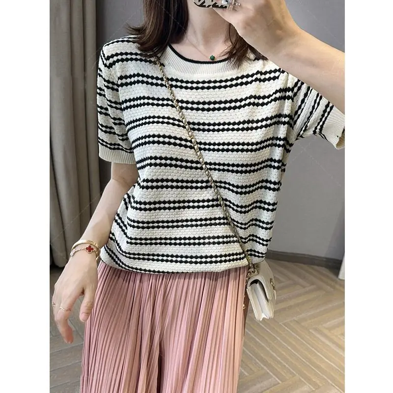 

Women Clothing Chic Striped Knit Thin T-shirt Summer Casual O-neck Short Sleeve Top Tees Office Lady All-match Elegant Pullovers