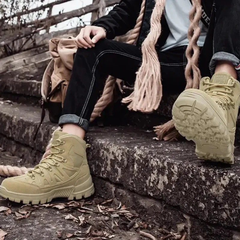 أحذية عسكرية تكتيكية كبيرة الحجم عالية الجودة غير قابلة للانزلاق مقاومة للاهتراء ومقاومة للأوساخ أحذية تدريب خارجية 39-47 ياردة 806