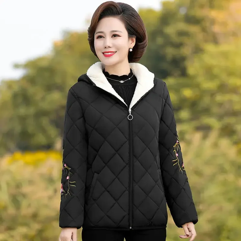 Embroidery Winter Hooded Cotton Jacket Women Parkas Fleece Lining Warm Long Sleeve Thicker Short Top Outerwear Slim Coat New