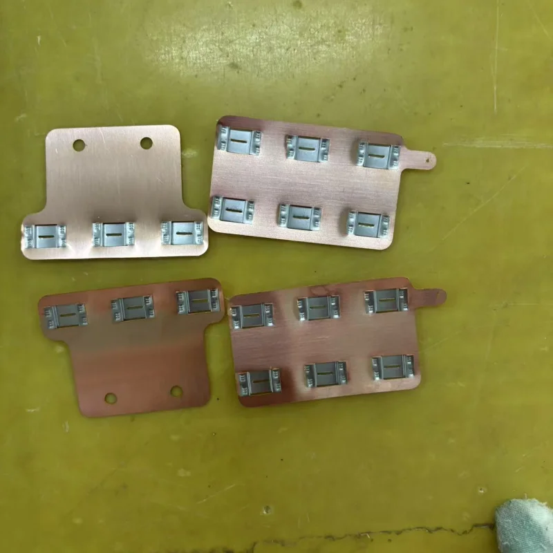 21700-14S3P Copper Alloy Electronic Equipment Battery Connection Copper Bar 0.3mm Spacing 23mm Nickel-copper Composite Sheet