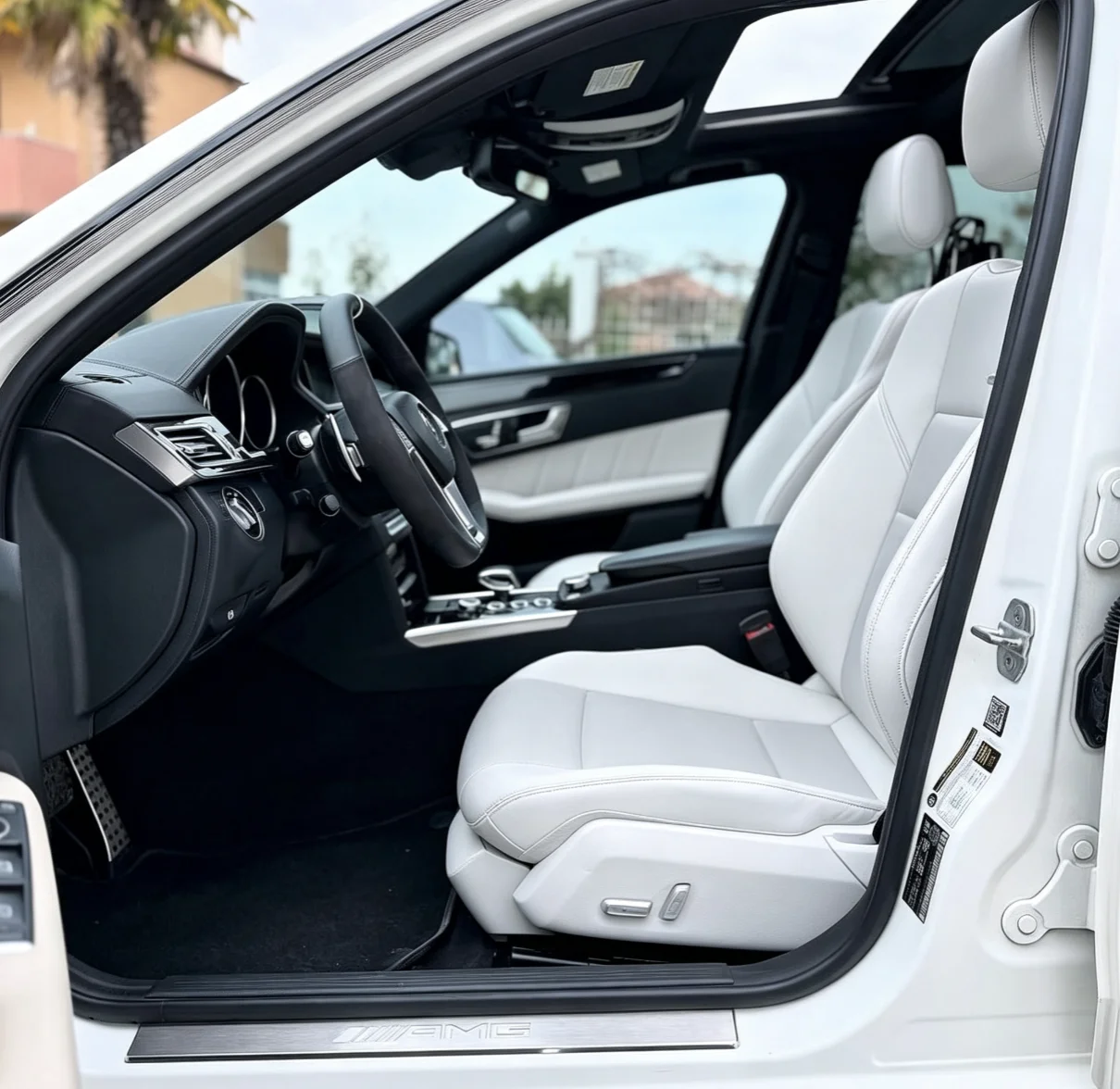 Für W212 2009~2010 Maßgefertigte Autositzbezüge Luxuriöses Nappaleder 100% Passgenau Innenraumzubehör 360 ° Vollständige Abdeckung – Detail 7