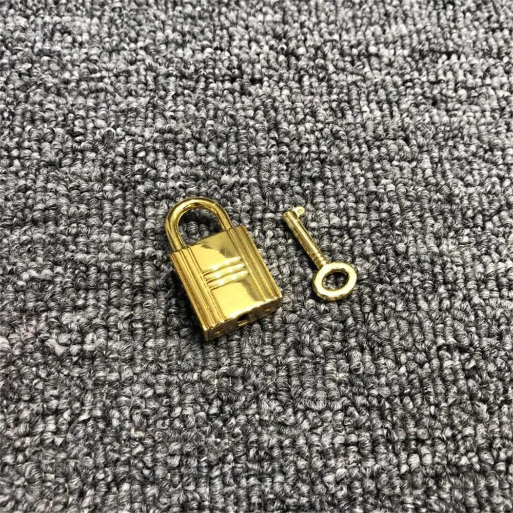 معدن صغير حقيبة أمتعة صغيرة أقفال قفل للدرج الخياطة حقيبة يد قلادة حقيبة جلدية حلية اكسسوارات السيارات المفاتيح #3