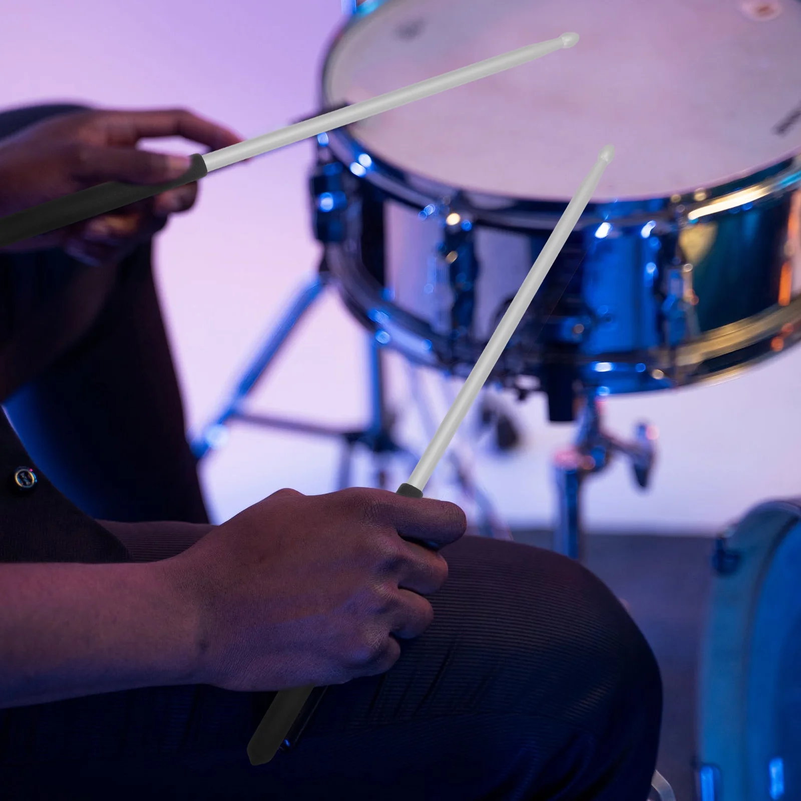 

1Pair 5a Metal Drumsticks Smooth Surface Professional Length for Various Drum Types 5a Metal Drumstick Percussion Drum Tool