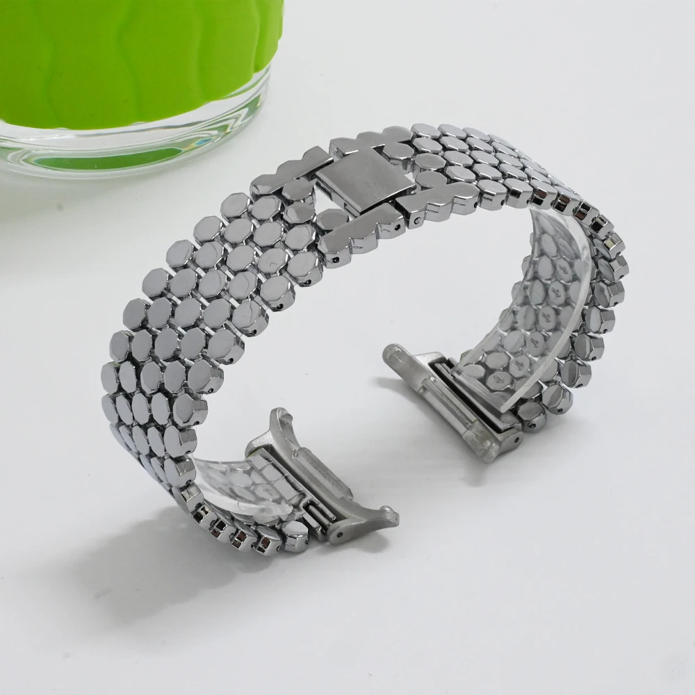 

NO Gap Stainless Steel Band for Samsung Watch 7 Ultra 47mm Fish Scale Pattern Metal Strap for Galaxy 7 Curved End Men Bracelet