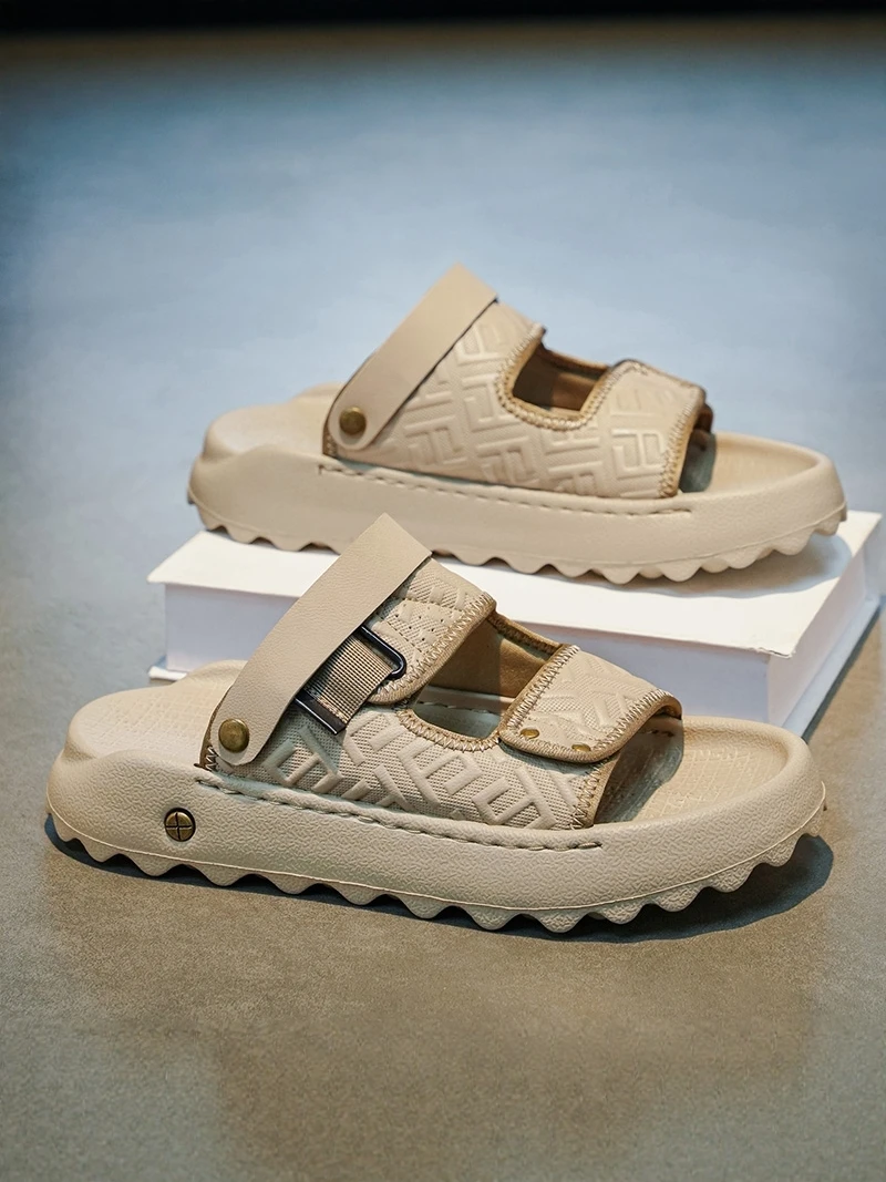 

Men's Sandals Summer 2026 New Outdoor Wear Soft Bottom Anti-Slip Slippers Driving Dual-Purpose Beach Slippers Casual Sporty