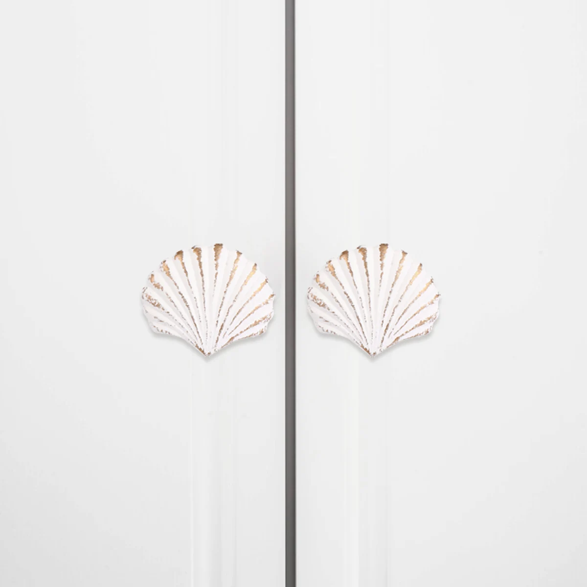 

Creative Cabinet Handle Ocean Theme Iron Scallop Drawer Knob Unique Durable Pull For Door Furniture Single Hole Cupboard Handle