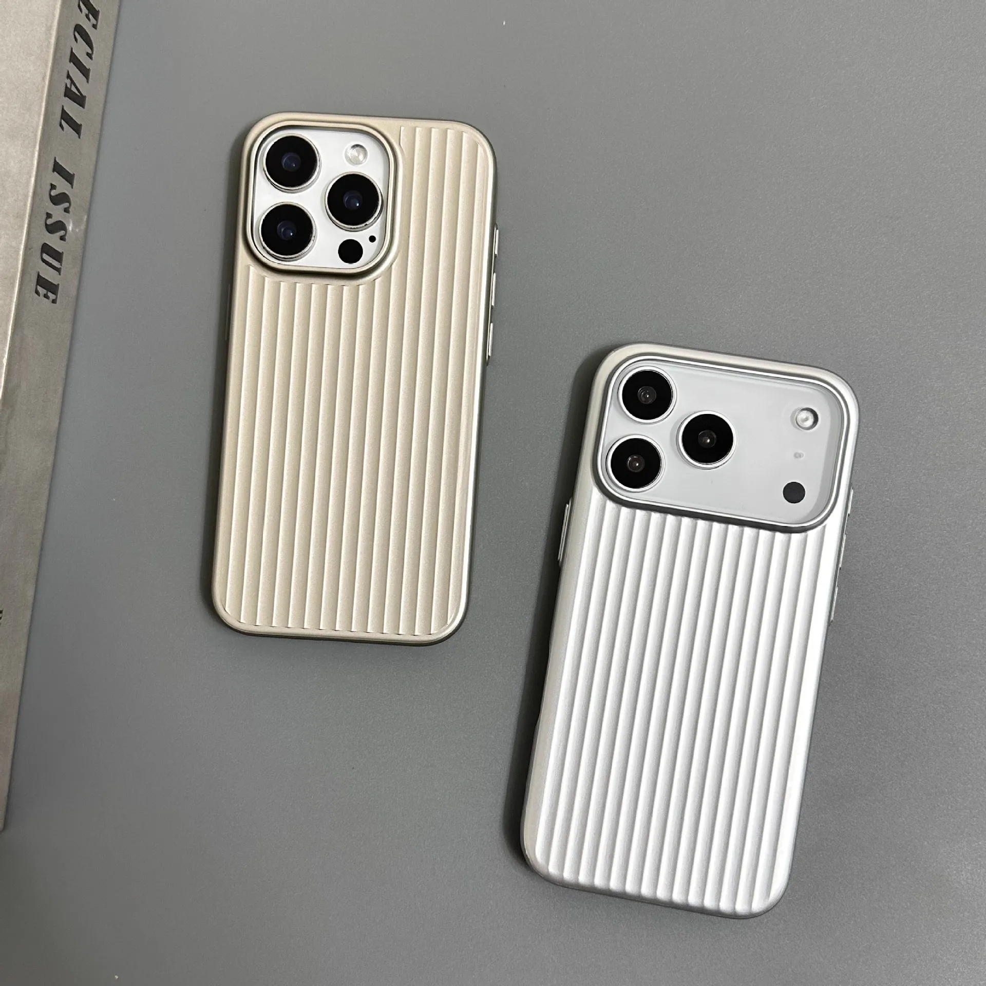 

Suitable for iPhone 17 Promax corrugated magnetic phone case, Apple 16 matte skin protective cover