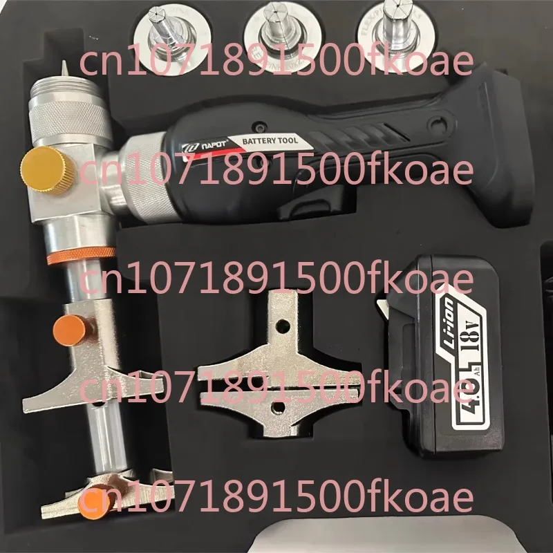 

EP-1632A Rechargeable Electric Hydraulic Pipe Expander Sliding Tool PEX PAP Pipe Expansion Tightening Two-in-One