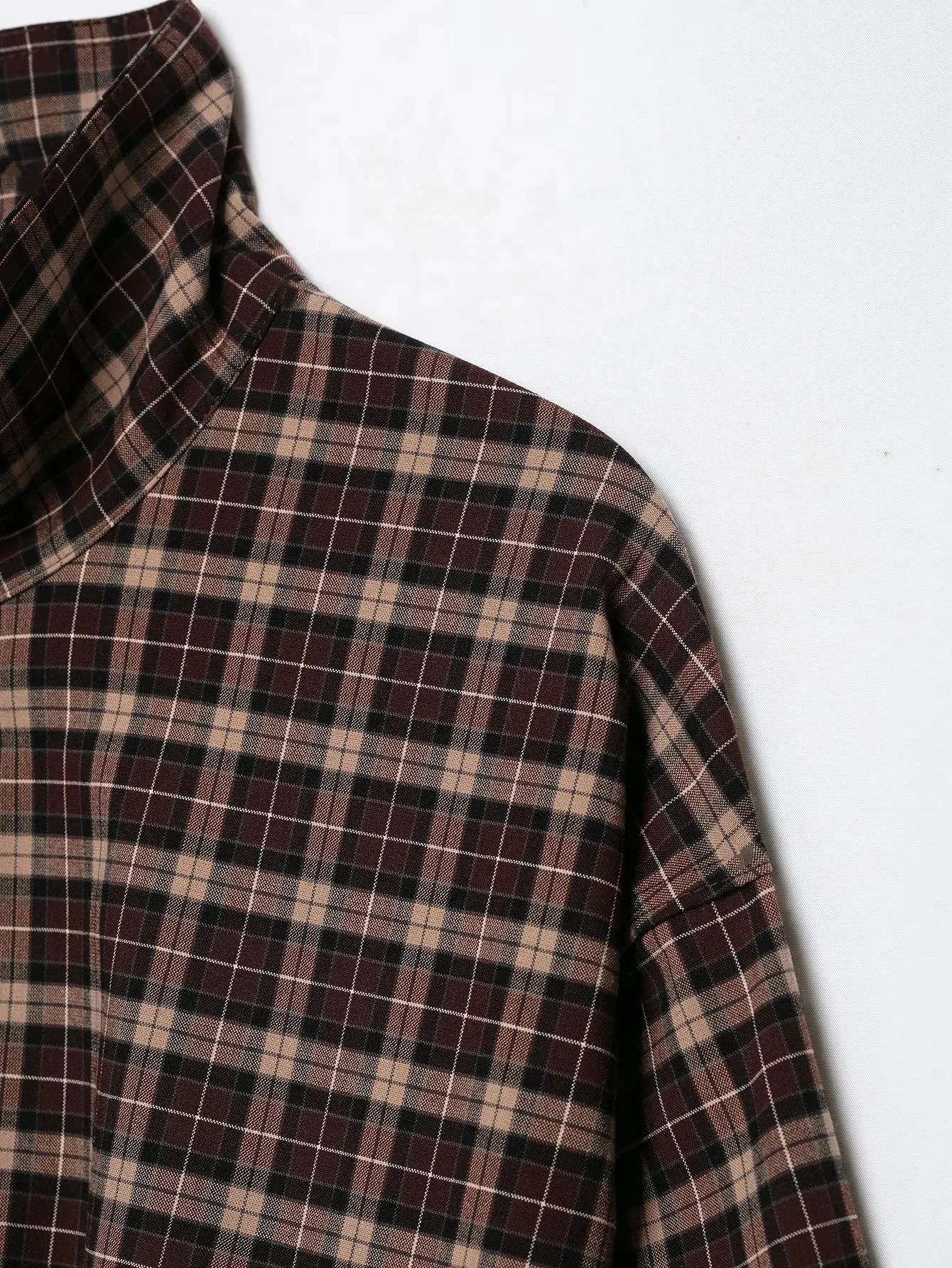 KONDALA Lässiger Chic Damenanzug, Karierter Stehkragen, Langarm, Reißverschluss, Kurzer Mantel, Faltenrock, Shorts, Mode 2026 Herbst-Urlaubsset – Detail 12