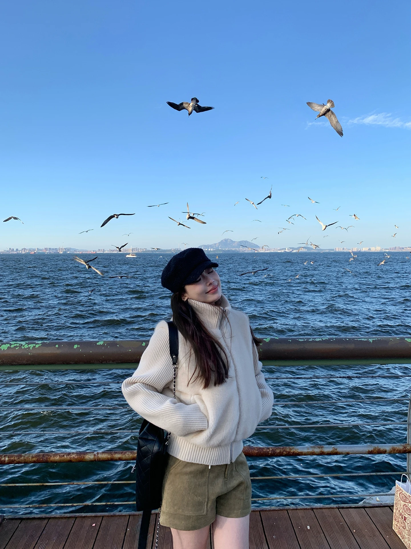 

Зимнее вязаное пальто Evnsle с высоким воротником из искусственного меха норки, женская куртка из экокожи, повседневная, на молнии, с длинными рукавами