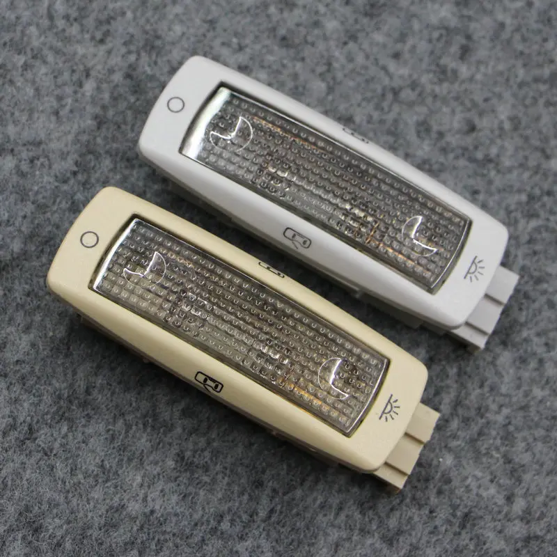 1*PCS Apply to Passat B5 Tiguan  Bora Golf 4 MK4 Back reading  Rear ceiling lamp Ceiling lamp 3B0 947 291  3B0947291