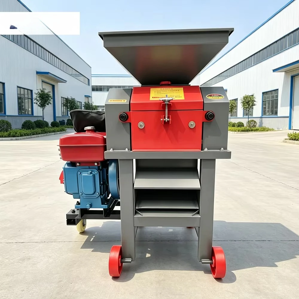 Efficient Grain Cracking Machine with Adjustable Roller for High Output Feed Ingredient Processing at Farms