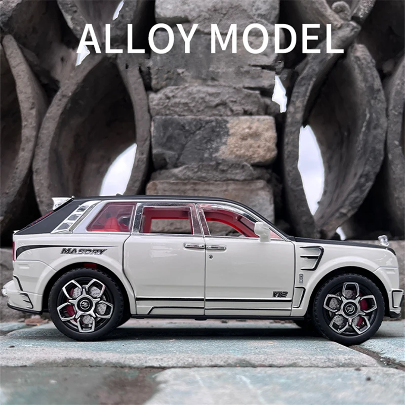 1:24 Rolls Royce SUV Cullinan Masory Alloy Luxy Car Model Diecasts Metal Toy Car Model Simulation Sound and Light Childrens Gift