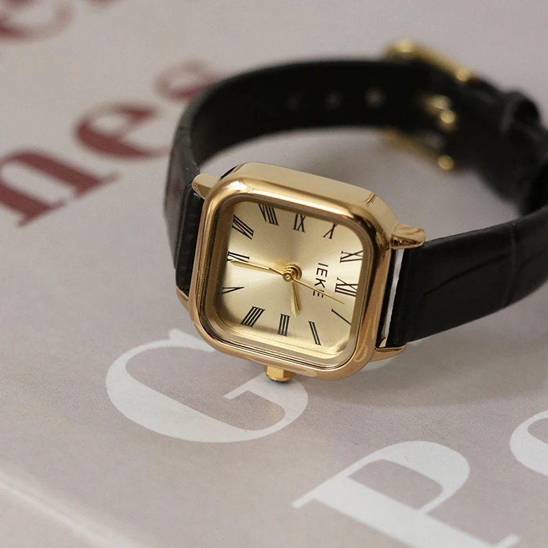 

Women'S WatchStudent Style Leather Strap Simple And Fashionable Trendy Korean Design Elegant Small Dial WatchSmall Square Watch.