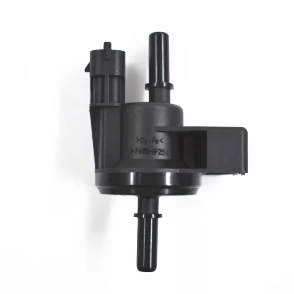 55566514 0280142495 Válvula Solenoide de purga del recipiente de emisión del evaporador GM para Chevy Buick con soporte 214-1685 12611801 P0496