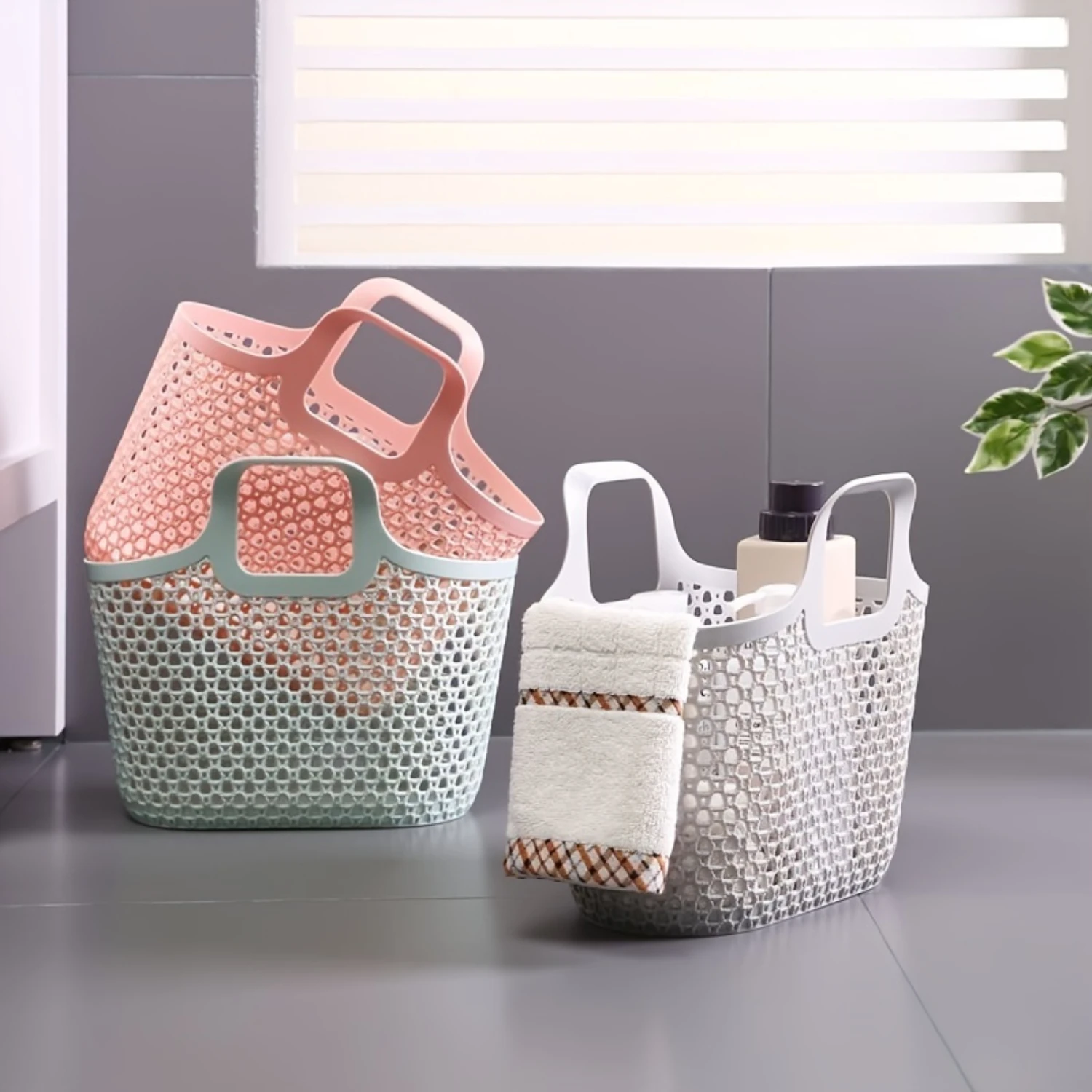 Classic Style Plastic Shower Caddy Basket - Multipurpose Handheld Bath Organizer with Handle, for Bathroom  and Organization (1-