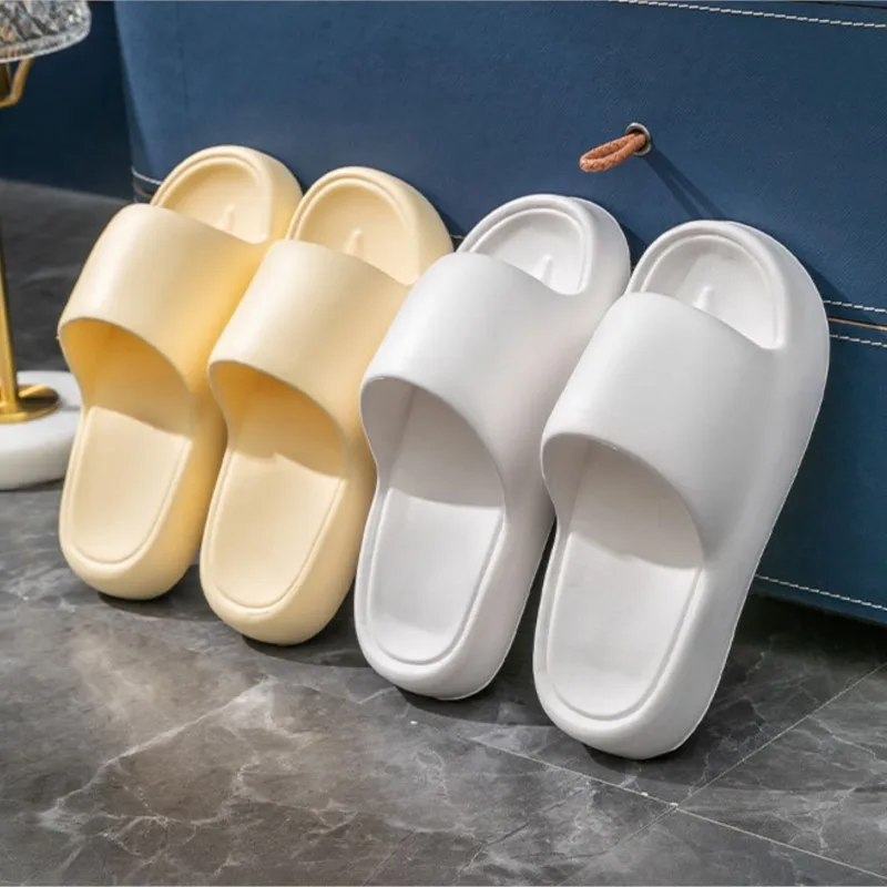 Thick Bathroom Home Slippers Women Cloud Slippers Fashion Soft Sole Eva Indoor Sandals Non-Slip Flip Flop Men Slippers TG14