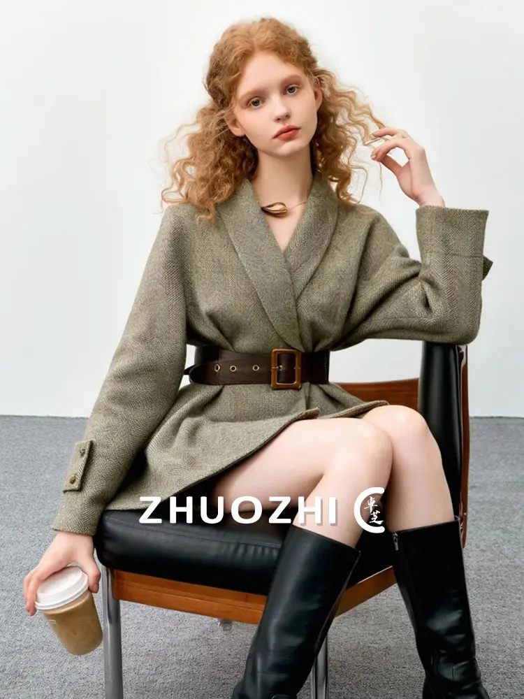 

Женский ретро-пиджак Zhuo Chi: приталенный, с воротником-стойкой, длинными рукавами, теплый, для повседневной носки, модный