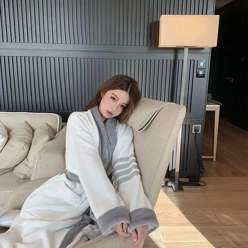 Ropa de mujer, pijamas gruesos con forro polar, bata de franela que mantiene el calor, ropa de casa, albornoz suelto, mantiene el calor, moda Sexy