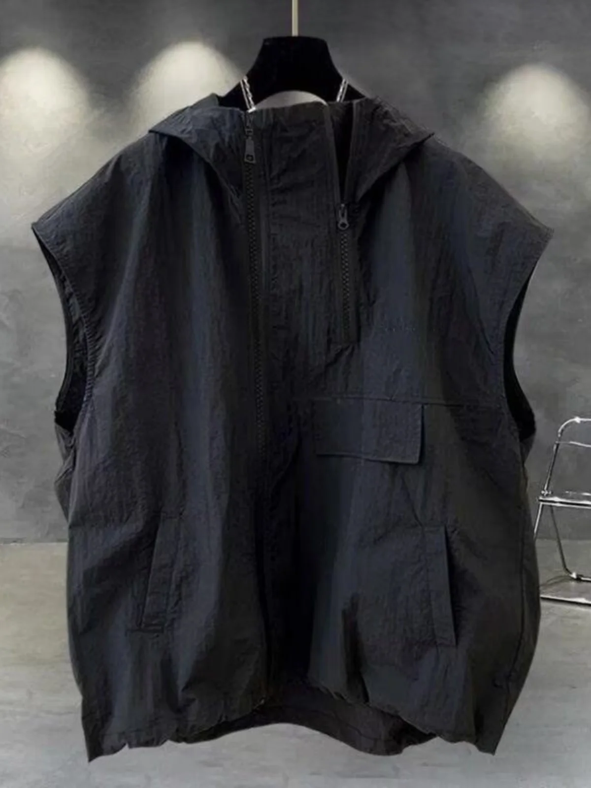 Hooded Zipper Sleeveless T-Shirt Men's Summer Cool Loose Ice Silk Sun Protection Workwear Large Pocket Design Shoulder Vest
